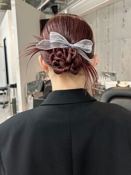 シティ(sity.) 天神 顔まわりレイヤーカット ヘアセット ブリーチなしカラー