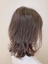 アッシュ 浜田山店(Ash)&nbsp;大人可愛い小顔☆外ハネ切りっぱなしくびれセミディ