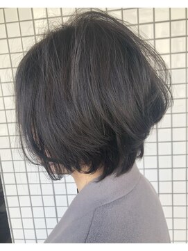 ヘアーアンドライフ ドア(hair&life Door) 【モーブカラー】モテショート×モーブシルバー