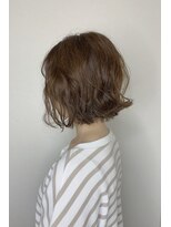 フロート 小阪店(float)&nbsp;シアーベージュ_外ハネボブ,アッシュブラウン,ネオウルフ