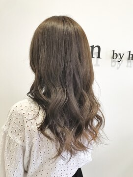 リアン バイ ヘアー(Lien by hair) ミルクティベージュ