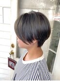 大人女性の前下がりショート30代40代ヘアスタイル梅ヶ丘美容室
