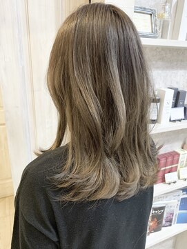 キャアリー(Caary) 福山市美容室人気Caaryブリーチなし☆くすみベージュ