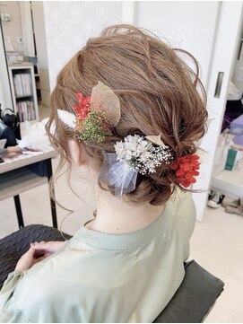 ミネヘアアンドメイク高知店 お呼ばれアップスタイル