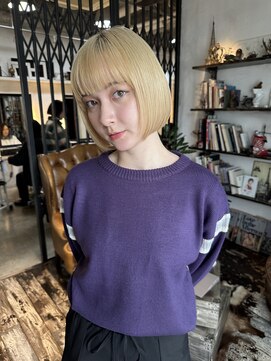 トレンチ(TRENCH) ミニボブ ボブ ケアブリーチ