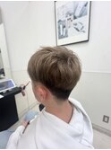 ツーブロック×ブリーチオンカラーandミルクティーベージュ