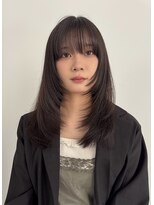 ヨーク(YOKE)&nbsp;レイヤーカットマッシュバンググレージュ暗髪顔まわり前髪