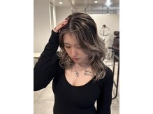 アンバー(AMBER)