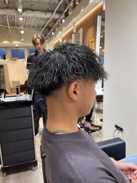 ルースト 渋谷店(ROOST) [オーダー殺到!!]ツイストスパイラルパーマ