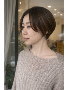 エム(eM) ニュアンスセンターパートショート