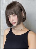 顔まわりレイヤー前髪ありマッシュボブダブルカラーグレージュ☆
