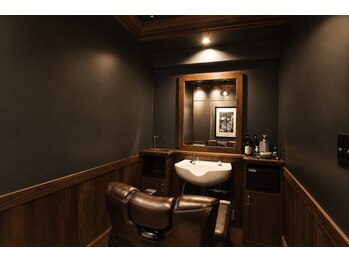 銀座 シノ 本店(shino)の写真/落ち着きのある完全個室で自分だけの空間にご案内◆一流の技術とおもてなしを提供します［銀座］［東京駅］