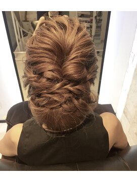 グランツヘアデザイン 四谷(GRANZ hair design) パーティーアレンジ★オトナめシニヨン
