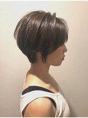 アッシュくびれショート☆