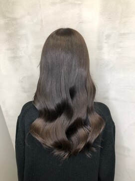 ジーナ 船橋(Zina) 小顔セミウェットウェーブピンクベージュハイライトカラー