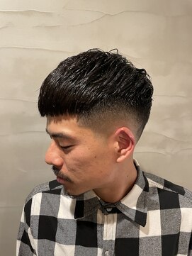 リズ(re's) クロップスキンフェード