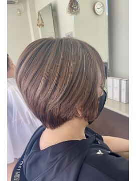 アトリーチェタ 田富店(ATTRICE) ハイライト/ショート/40代/50代/白髪染め/