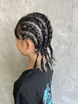 ウシワカマルイースト(ushiwakamaru East) コーンロウ