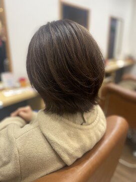 ケイズプラスカラン(HAIR AND MAKEUP K's PLUS calin) レイヤーボブ