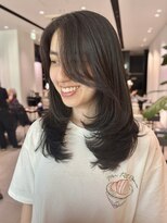 韓国ミディアムレイヤーカット顔まわりカットトリートメント