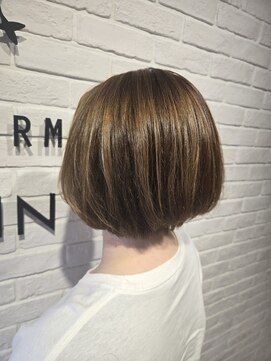 ヘア スパ ビューティー エールフォルム(HAIR SPA BEAUTY YELLFORME) ラウンドボブ