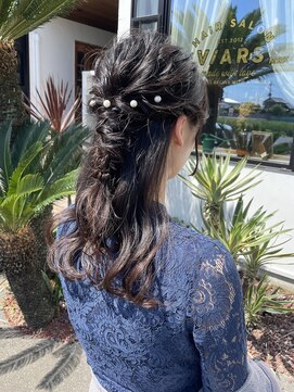 ヴィアルス 花山店(VIARS) ハーフアップ