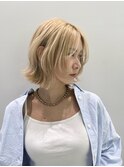 上田ブロンドボブケアブリーチ抜きっぱなしミルクティーベージュ