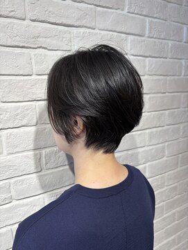 ヘア スパ ビューティー エールフォルム(HAIR SPA BEAUTY YELLFORME) 前下がりショート