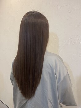 ウーヴリール 総社店(ouvrir)の写真/髪質改善トリートメントで髪の芯から潤い美しく、思わず触れたくなるような艶やかな仕上がりに☆