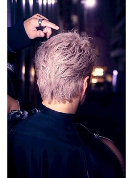 メンズ ラピス(Men's Lapis) フェザーカット