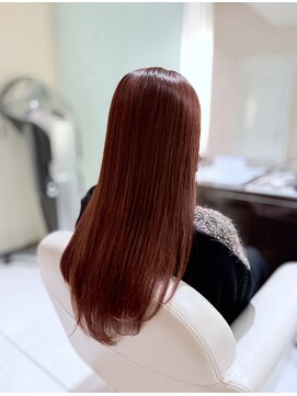 ヘア&エステ ヒロイン 西武池袋店 ウィンターボルドーの透明感ロング