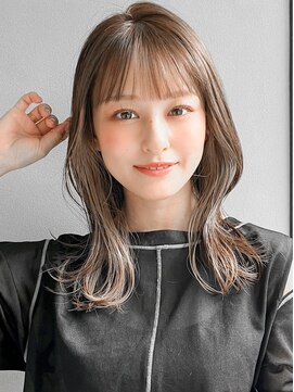 リヤン 表参道(lyann) 小顔カット大人可愛いくせ毛風カールうるツヤ似合わせカット