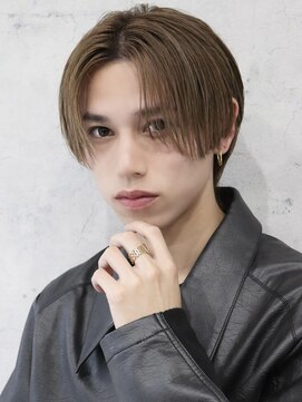 シャインセカンド 大宮(SHINE Second) 刈り上げセンターパート/波巻きツイストスパイラル/大宮