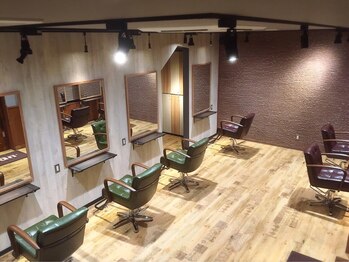 アグ ヘアー リッツ 秋田山王店(Agu hair ritz)の写真/お子様連れのご来店もOK◎忙しいママ・パパも、ご家族で通いやすいサロン♪