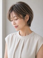 サンタフェ 柳津店(Santa'Fe)&nbsp;白髪ぼかしハイライト/大人女性/小顔ショート
