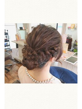 アンプレヴーアジュテ(Impre'vu ajoute) ゆるシニオンスタイル