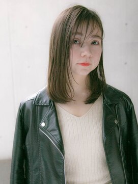 ルティア(Lutia) シースルーバング カーキグレージュ☆