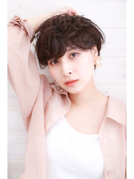 オーシャン(Ocean) [OCEAN Hair&Life]厚めバング☆ローライト☆フェミニンパーマ☆