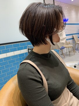 シー バイ ロンド 新宿(Sea by Lond) 大人可愛いハイライトカラーベージュショートボブ