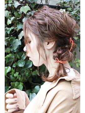 ムード カナザワ(mood kanazawa) 革紐アレンジ