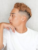 にもう&nbsp;オールバック × スキンフェード