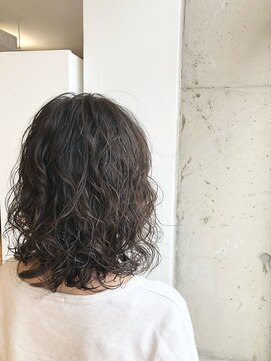 ジイジイ 宇多津店(GIGI) ふんわりカール