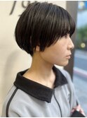 クールな刈り上げマッシュショート
