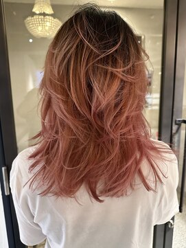 パーク(PARK) ハイレイヤーウルフレイヤーカット顔まわりレイヤーマッシュ