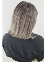 ラフィスヘアー クロム 大宮店(La fith hair chrome)&nbsp;【La fith】 ホワイトベージュ×グラデーションカラー