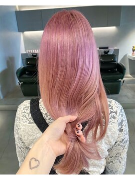 リール(rire) デザインカラーレイヤーカットウェットヘア夏オリーブベージュ