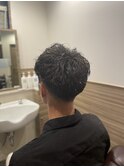 メンズパーマ黒髪スペインカール爽やかワイルドツーブロック