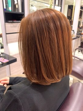 ヘアーアンドカラー ルジャルダン 葛西店(le jardin) 暖色系カラーの切りっぱなしボブ
