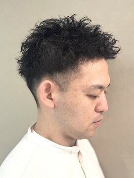 クルム(KURUMU) スパイキーショート/ツイストスパイラルパーマ/短髪パーマ