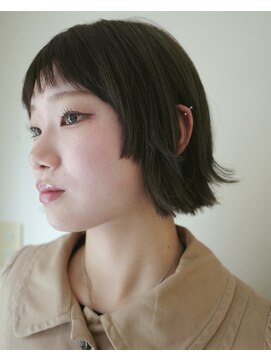 レイジーアワーズ(Lazy Hours) 【レイジーアワーズ】顎ラインボブ×オン眉顔まわりデザイン